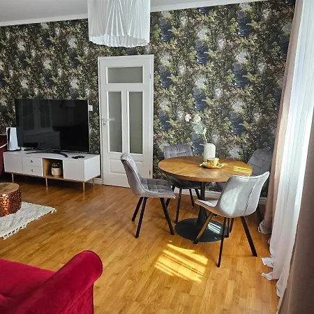 Wojciecha 9b 1 - Srodmiescie 70m2 Parter Apartman Gdynia
