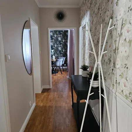 Apartman Wojciecha 9b 1 - Srodmiescie 70m2 Parter