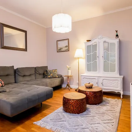 Wojciecha 9b 1 - Srodmiescie 70m2 Parter Gdynia