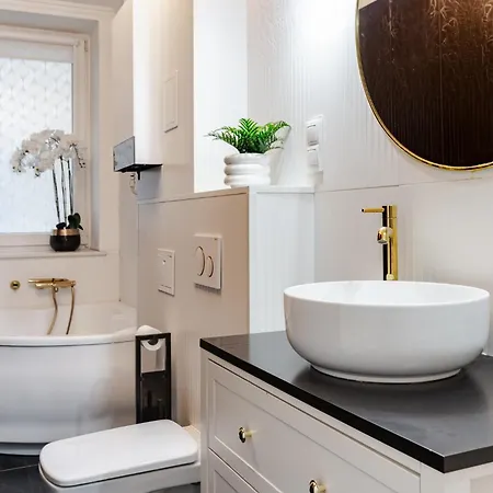 Wojciecha 9b 1 - Srodmiescie 70m2 Parter * Gdynia