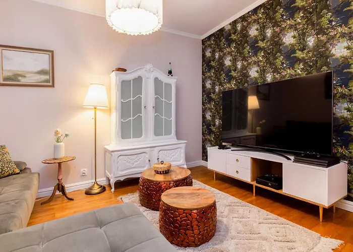 Wojciecha 9b 1 - Srodmiescie 70m2 Parter Lägenhet