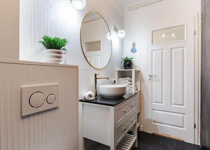 Lägenhet Wojciecha 9b 1 - Srodmiescie 70m2 Parter Gdynia